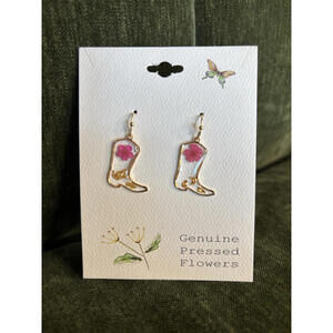 Zad Earrings Dried Flower Cowboy Boots Dangle Resin Earrings Gold and Flower